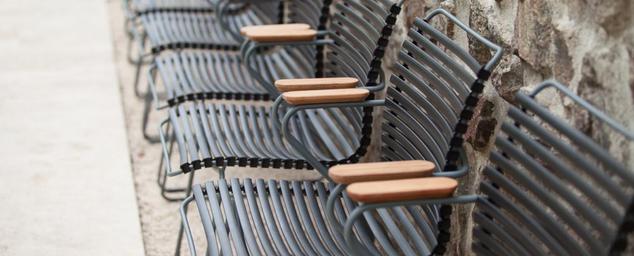 Boxhill's outdoor modern dining chairs black and teak