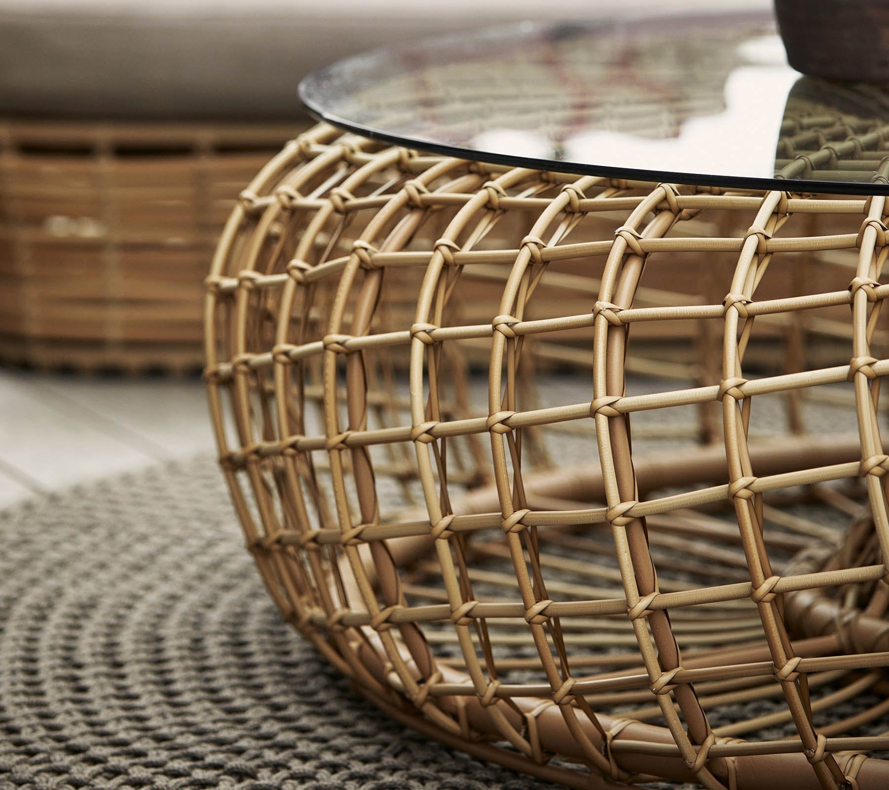 Boxhill's Nest Footstool/Coffee Table Outdoor Natural, Large with Table Top Safety Glass lifestyle image close up view