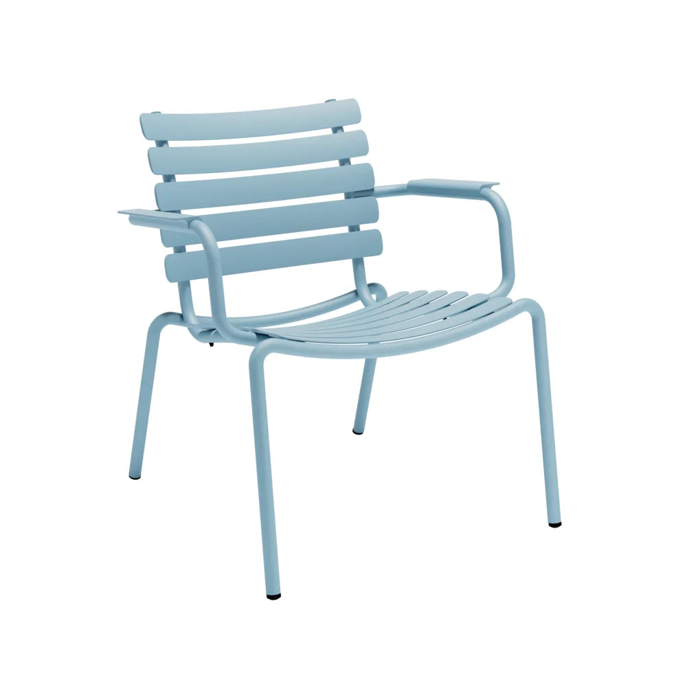 ALUA Outdoor Stackable Lounge Chair