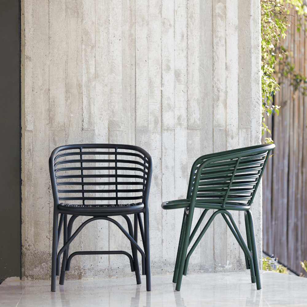 Boxhill's Blend Armchair Outdoor Lava Grey and Dark Green