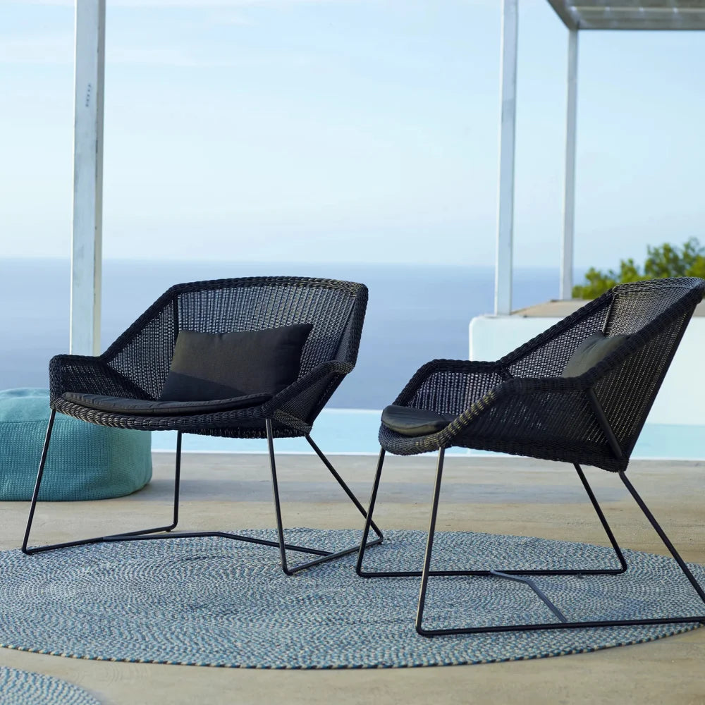 Breeze Outdoor Lounge Chair