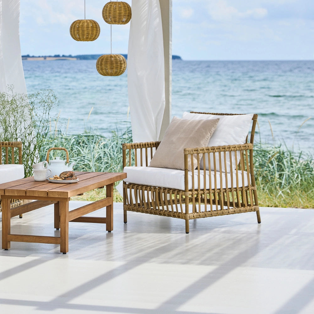 Caroline AluRattan Outdoor Lounge Chair
