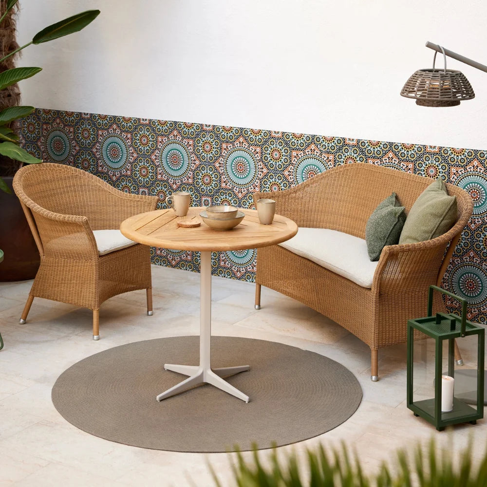 Drop Teak Outdoor Round Cafe Table | 23.7" Diameter