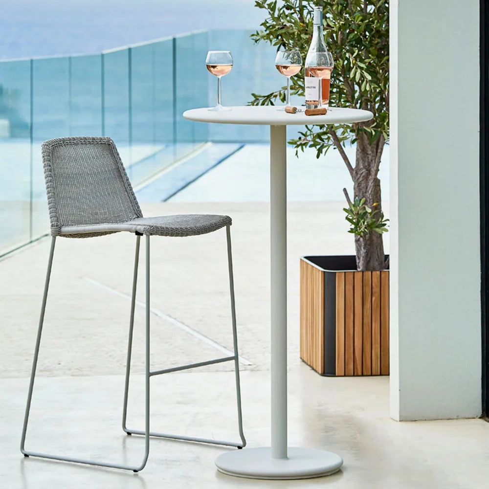 Go Outdoor Round Bar Table | 23.7" Diameter