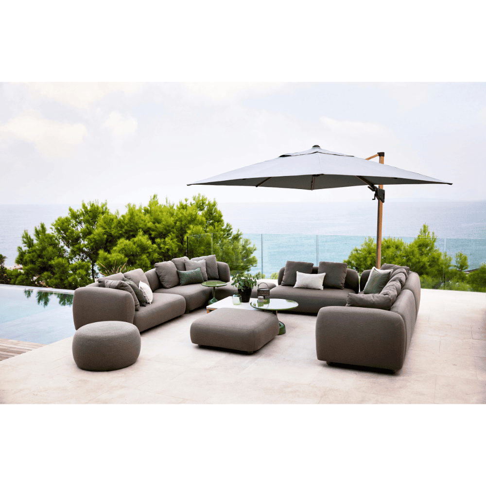 Boxhill's Hyde Luxe Tilt Aluminum Parasol | 3x3 m lifestyle image with Capture Module Sofa Collection at poolside