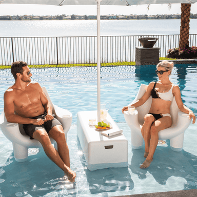 Splash Mibster In-Pool Chair (Set of 2) lifestyle