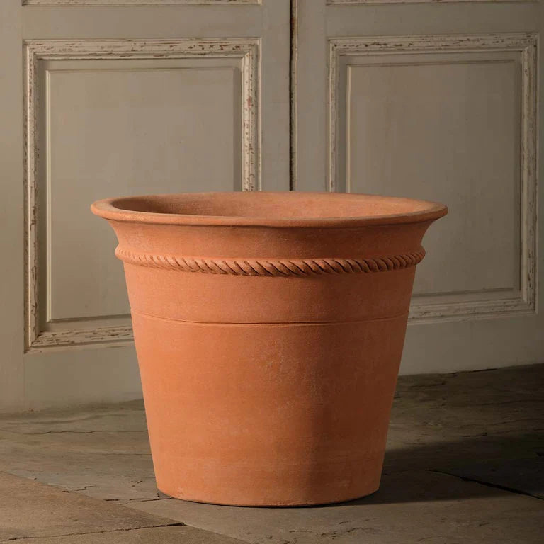 Boxhill's Italian Terracotta Peale Planter Pot unplanted