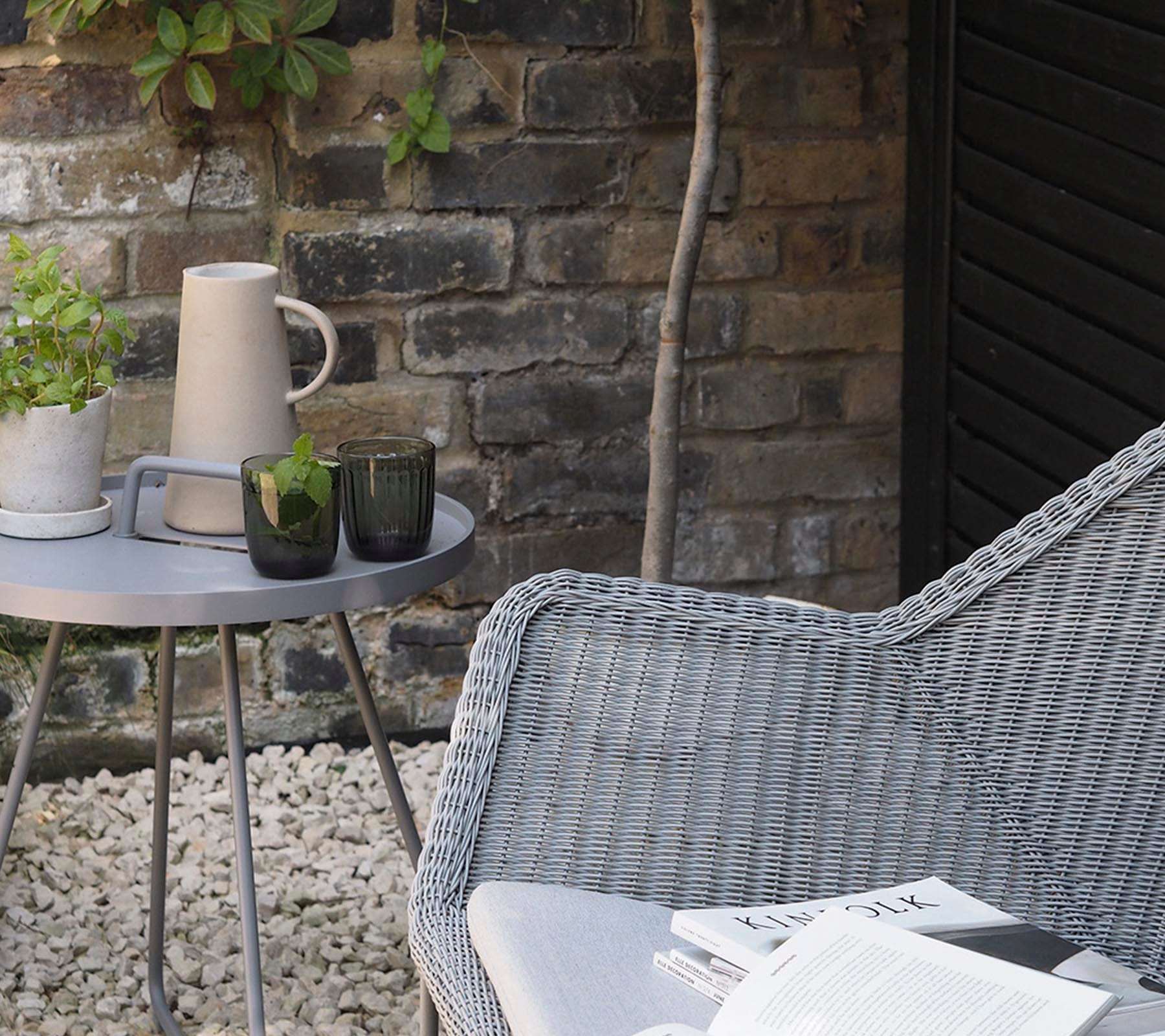 Boxhill's Breeze 2-Seater Outdoor Garden Sofa White Grey lifestyle image close up view