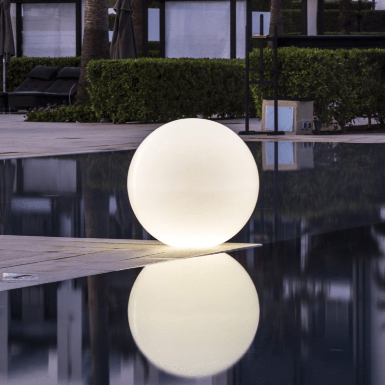 Ball – LED Lamp