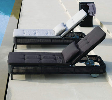 Boxhill's Presley dark grey Outdoor daybed with white and dark grey cushion placed beside the pool