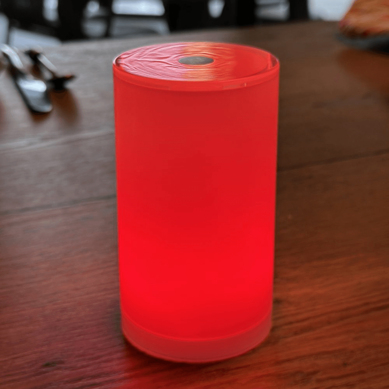 Hokare Tub – LED Table Lamp